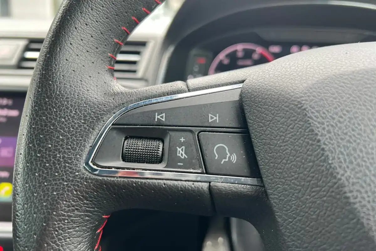 2021-seat-arona-10-tsi-fr-sport-110ps-big-23
