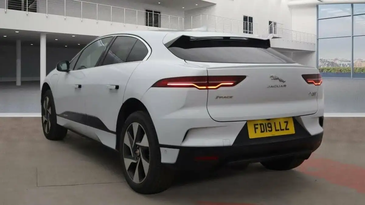 2019-jaguar-i-pace-ev400-se-big-6