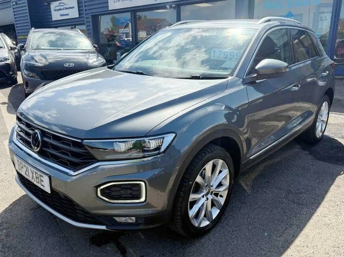2021-volkswagen-t-roc-15-tsi-sel-dsg-big-2