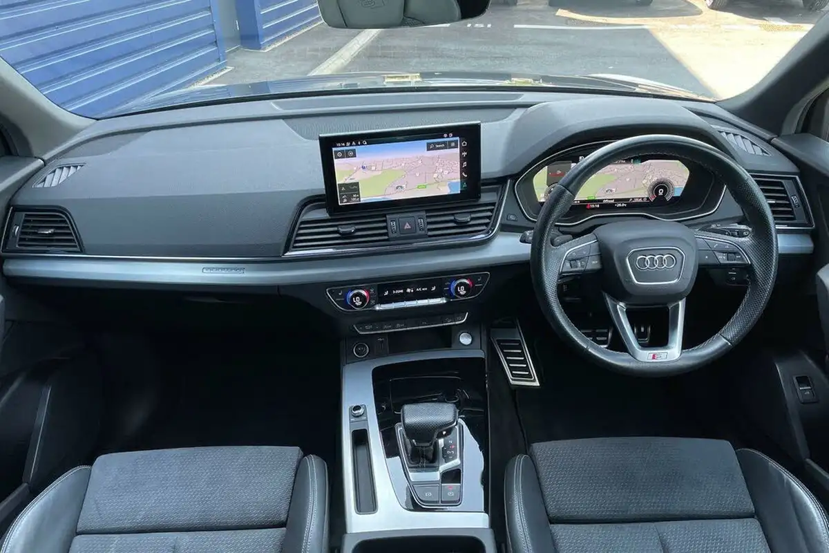 2021-audi-q5-20-40-tdi-s-line-station-wagon-big-2