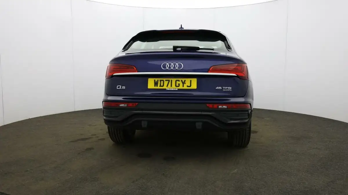 2022-audi-q5-20-45-tfsi-sportback-big-62