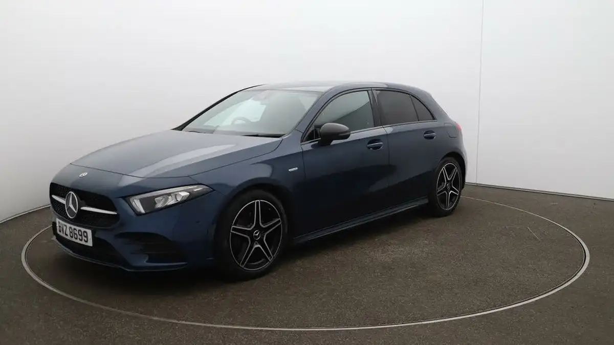 2022-mercedes-benz-a-class-13-a200-amg-line-edition-executive-hatchback-5d-big-68