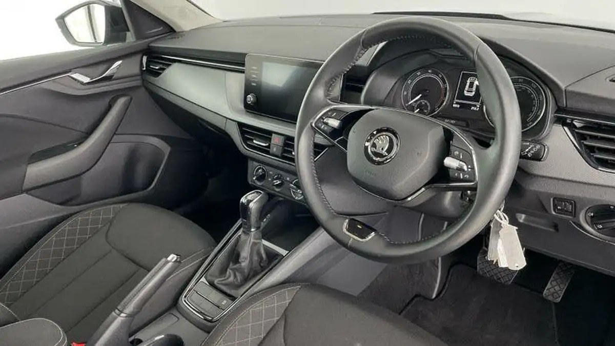 2022-skoda-kamiq-10-tsi-se-109ps-dsg-big-5