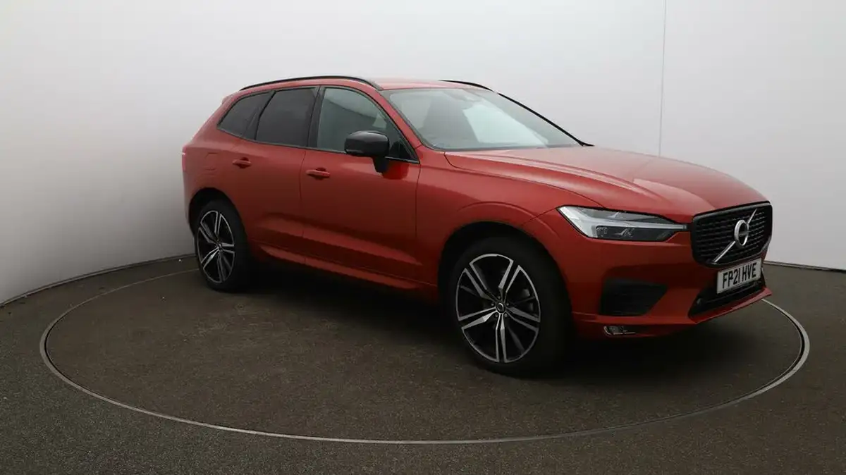 2021-volvo-xc60-20-b5-r-design-awd-big-42