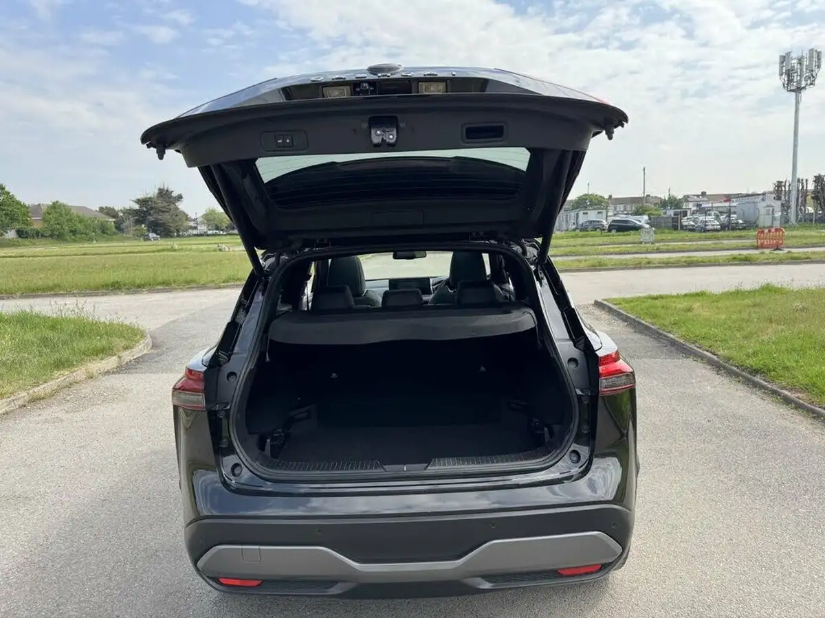 2023-nissan-qashqai-13-dig-t-tekna-158ps-xtronic-big-19