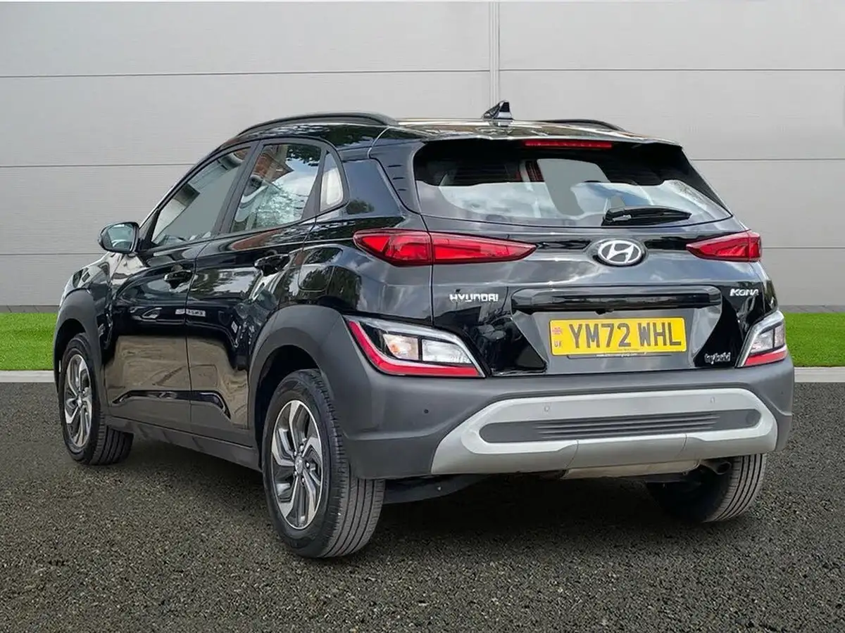 2023-hyundai-kona-16-gdi-se-connect-big-4