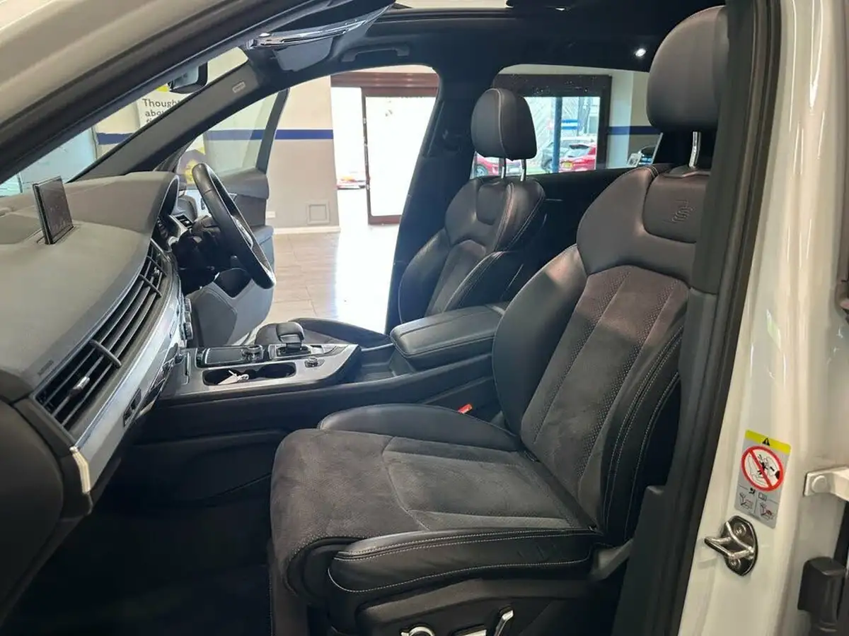 2018-audi-q7-30-50-tdi-s-line-big-23
