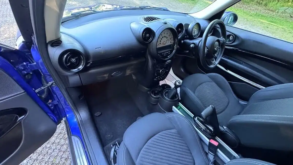2014-mini-paceman-16td-cooper-d-4x4-all4-big-25