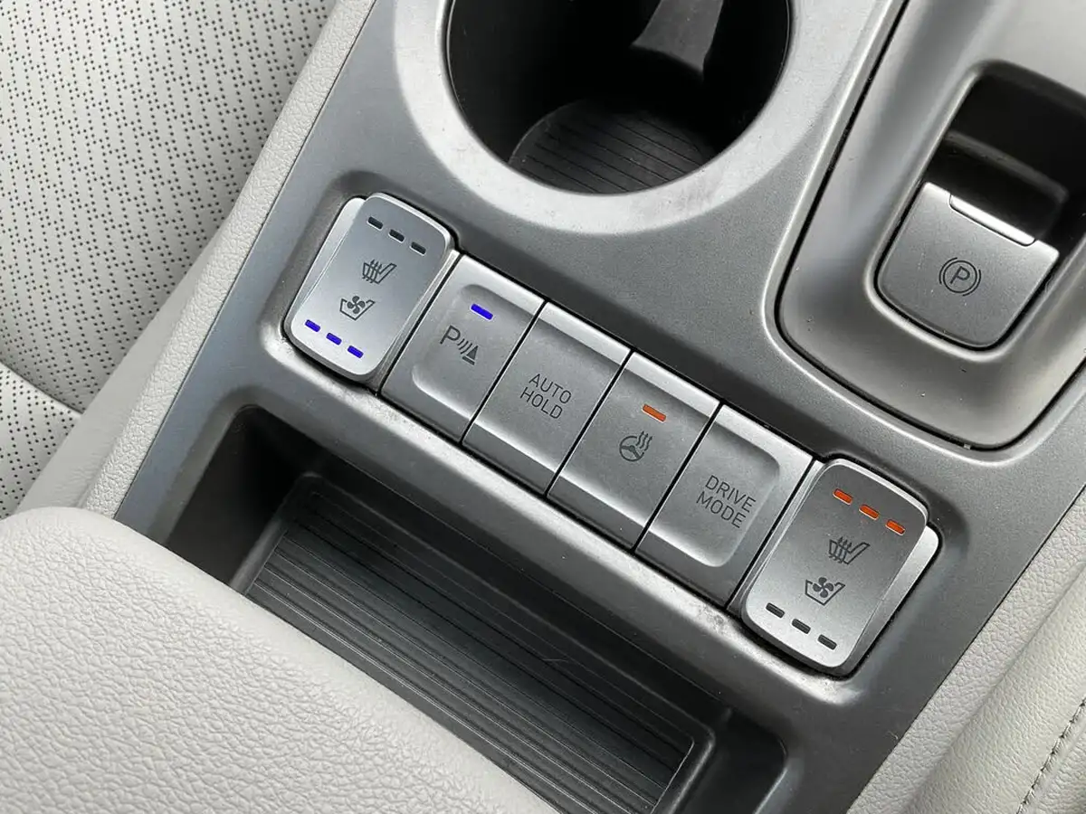 2019-hyundai-kona-e-premium-se-64kwh-big-32