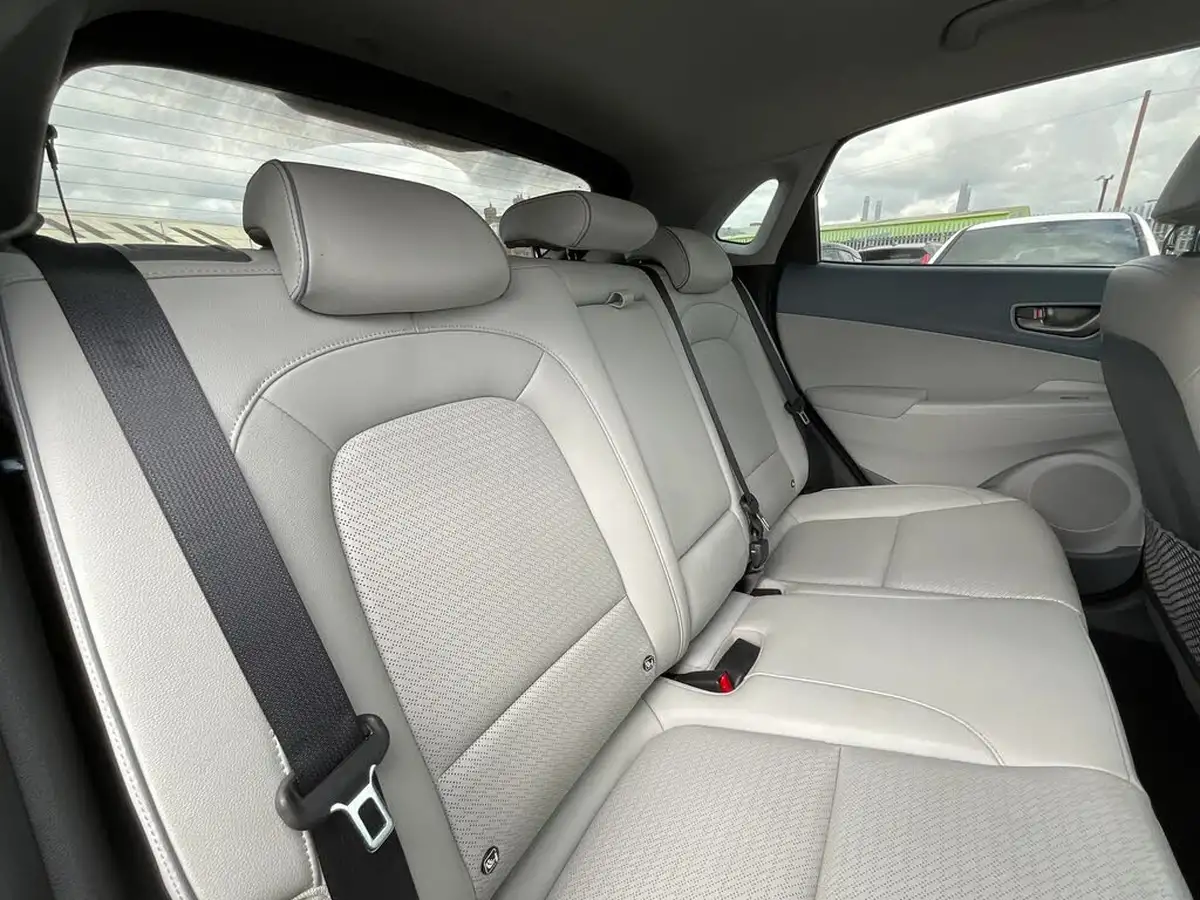 2019-hyundai-kona-e-premium-se-64kwh-big-8