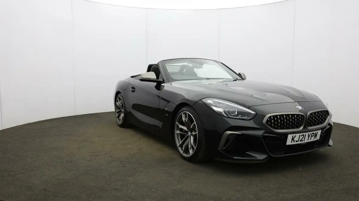 2021-bmw-z4-30-m40i-big-45