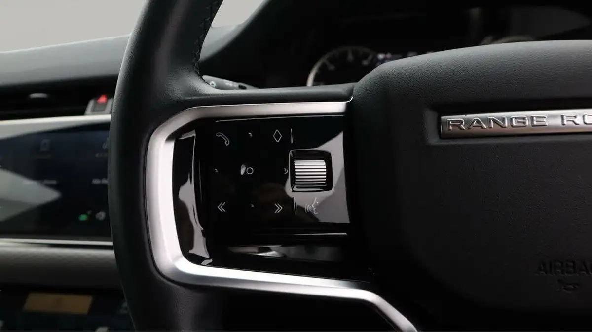 2022-land-rover-range-rover-evoque-20-d200-r-dynamic-s-big-25