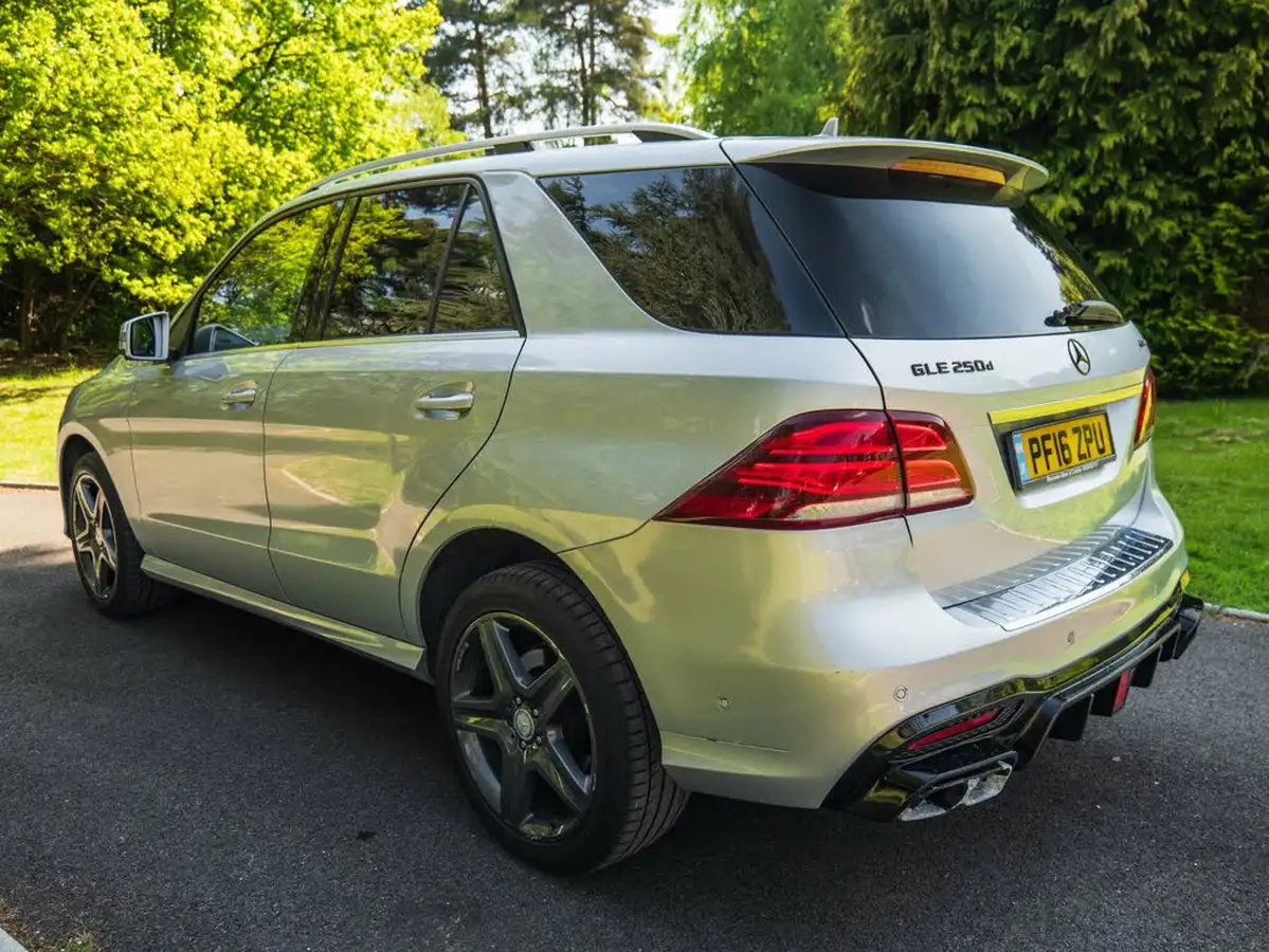 2016-mercedes-benz-gle-class-21d-gle250d-amg-line-big-4