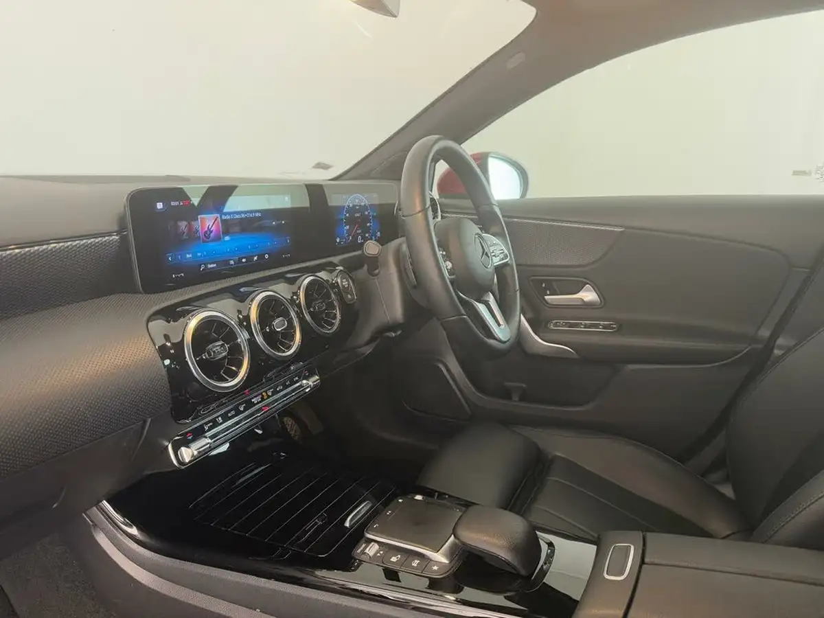 2022-mercedes-benz-a-class-13-a180-sport-executive-edition-saloon-4d-7g-dct-big-13