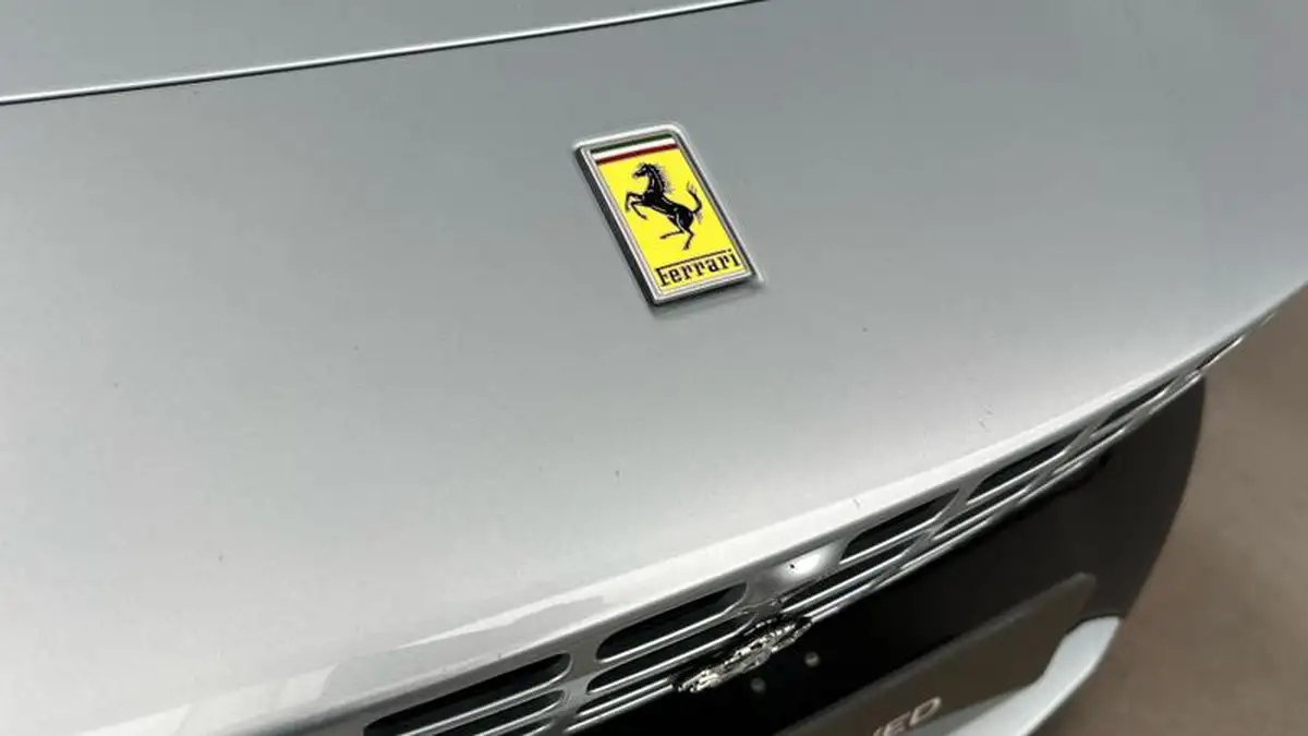 2023-ferrari-roma-38t-v8-f1-dct-ss-big-30