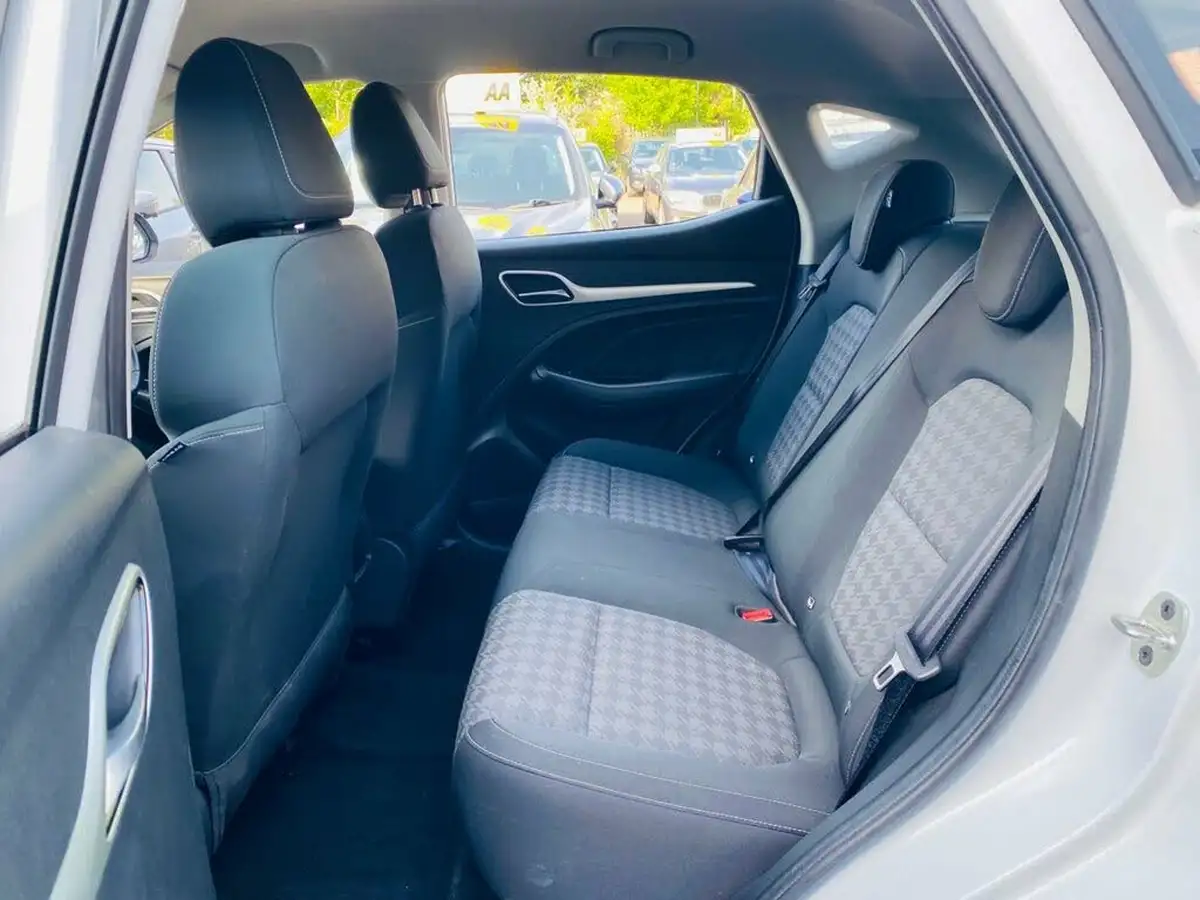 2020-mg-zs-suv-e-excite-ev-big-15