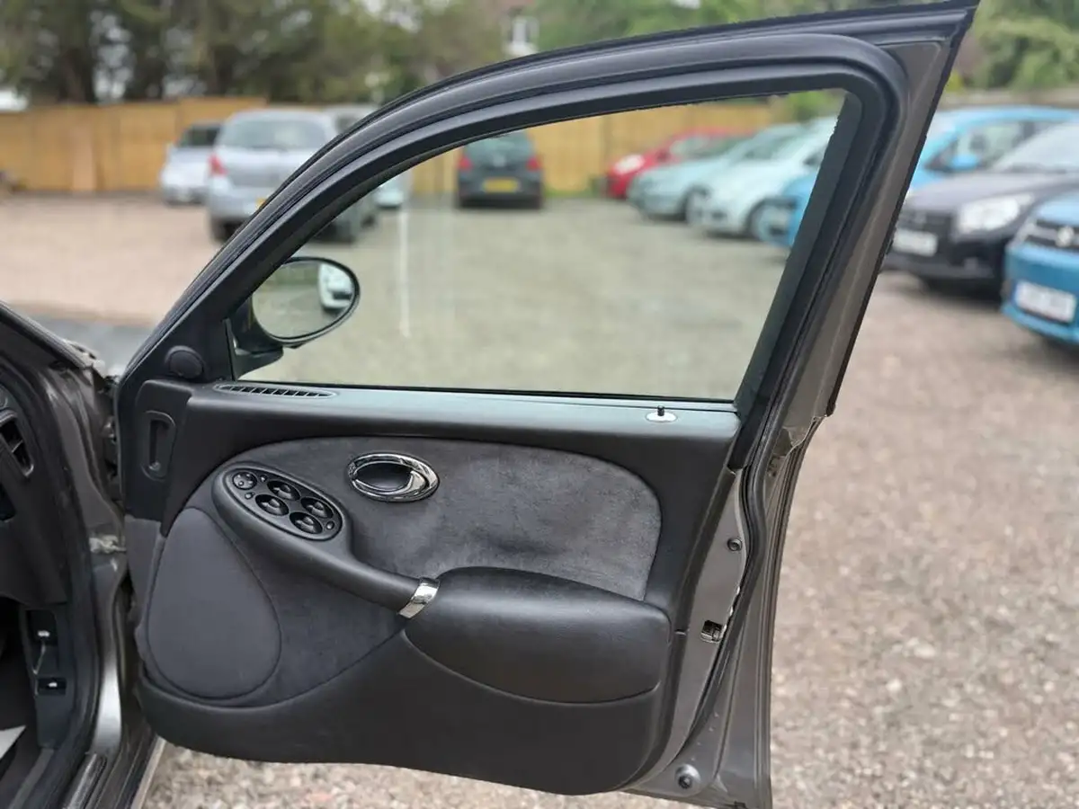 2004-rover-75-25-contemporary-se-auto-big-9