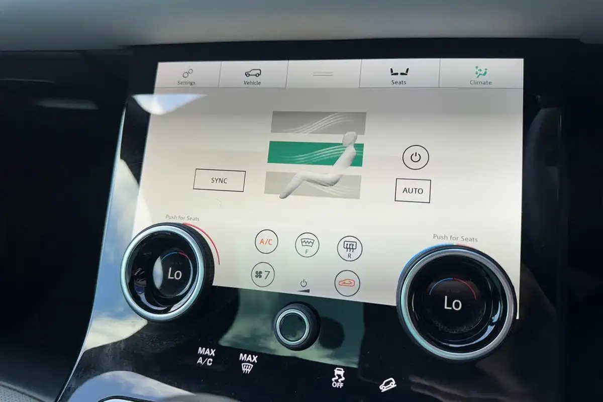 2020-land-rover-range-rover-evoque-20-d180-first-edition-big-25