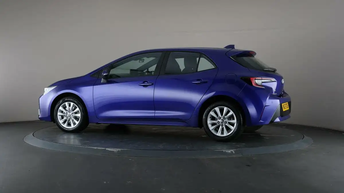 2023-toyota-corolla-18-vvt-i-icon-138bhp-hatchback-5d-big-77
