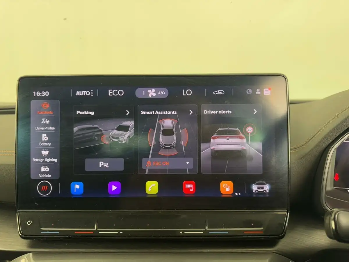 2021-cupra-formentor-14-e-hybrid-v1-big-41