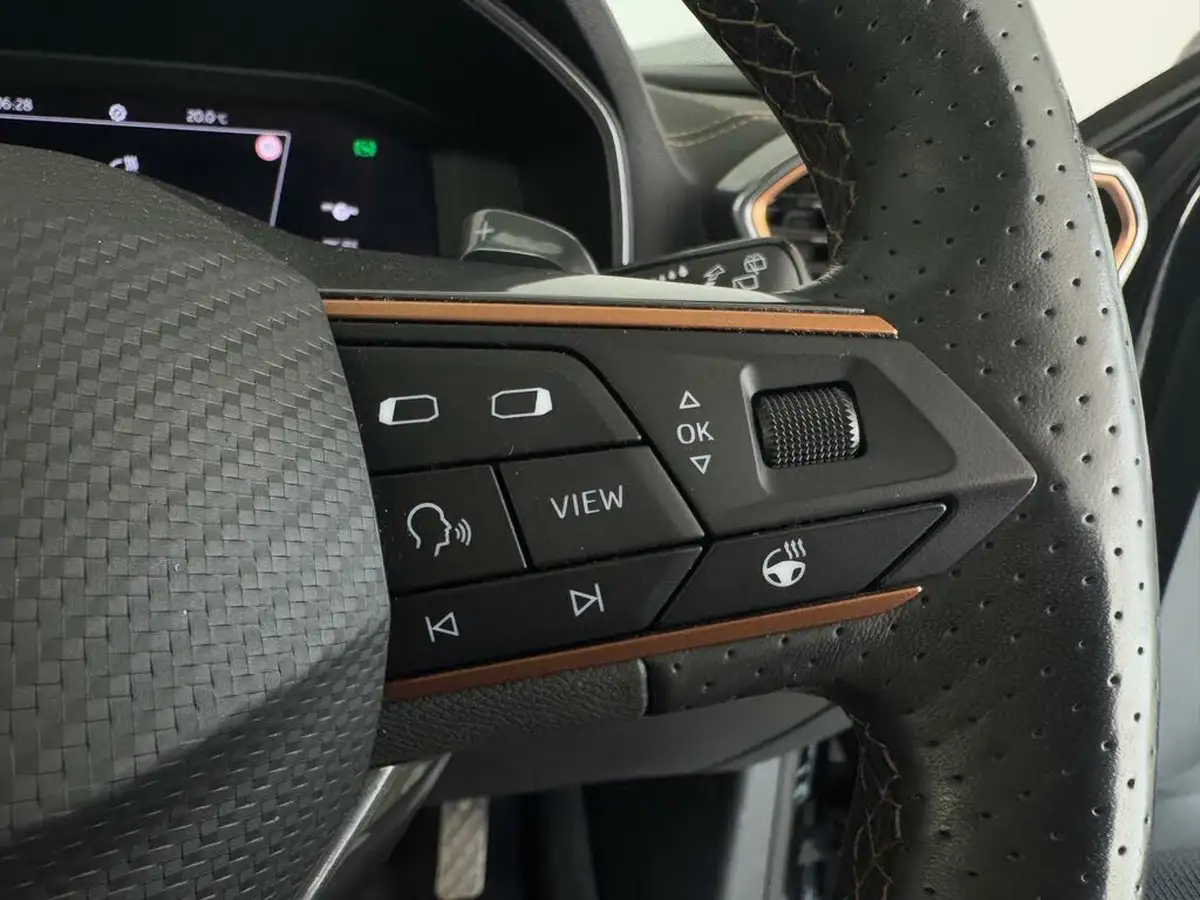 2021-cupra-formentor-14-e-hybrid-v1-big-17