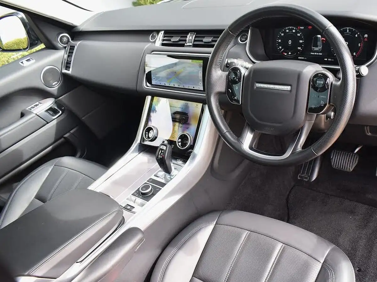 2019-land-rover-range-rover-sport-30-sdv6-hse-big-2