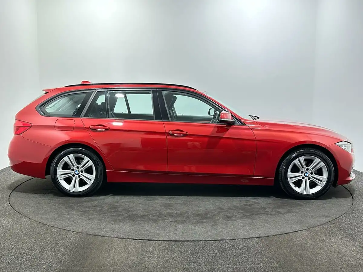 2017-bmw-3-series-20td-318d-sport-touring-5d-auto-big-8