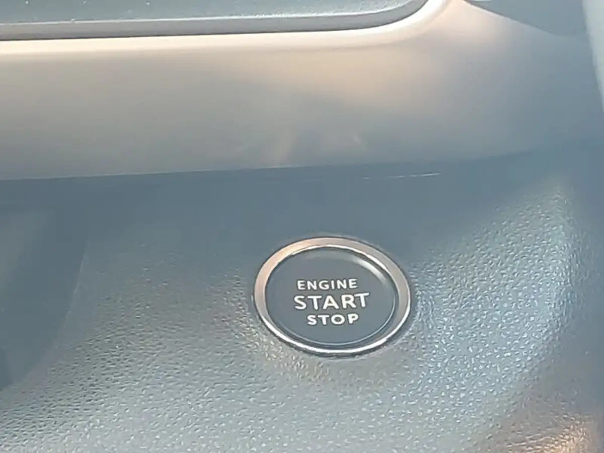 2024-jeep-avenger-12-gse-summit-e-hybrid-48v-auto-big-13