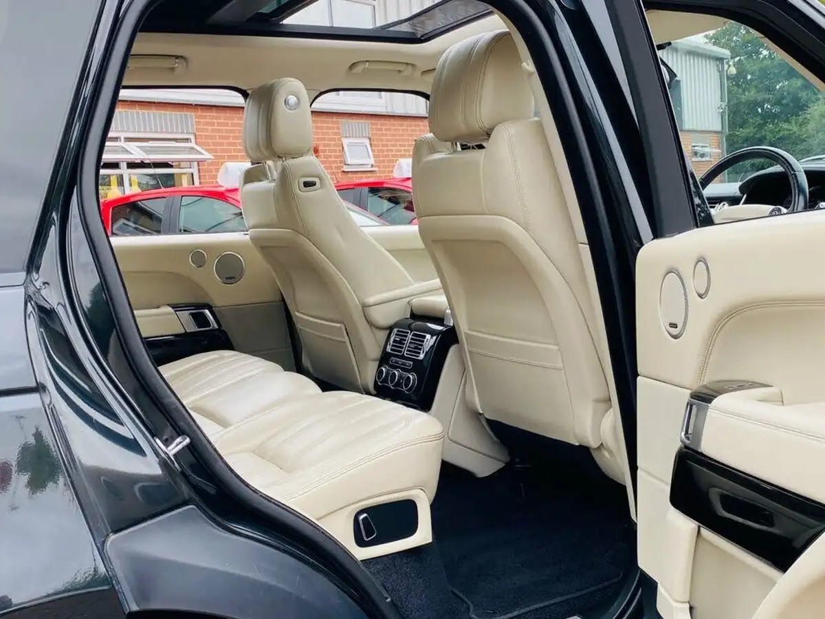 2014-land-rover-range-rover-30tdv6-vogue-se-big-46