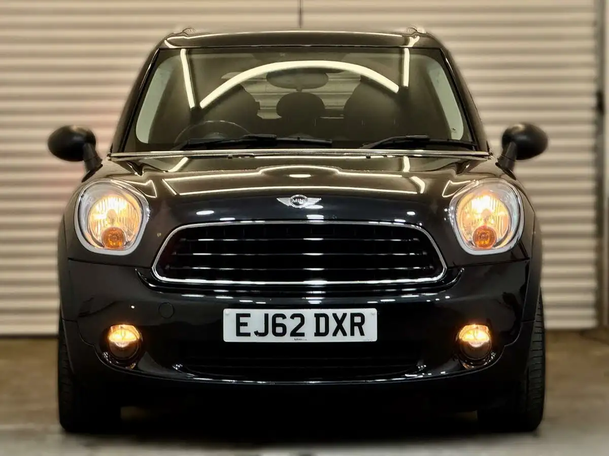 2012-mini-countryman-16-one-98bhp-big-8