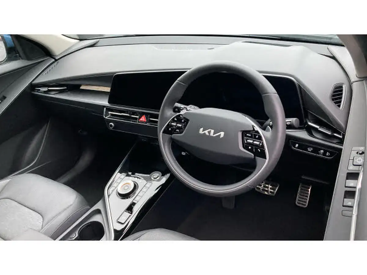 2024-kia-niro-ev-e-4-heat-pump-big-10