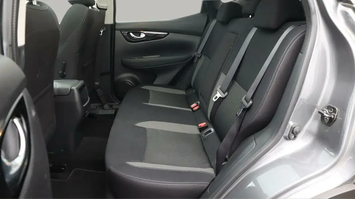 2019-nissan-qashqai-13-dig-t-n-connecta-140ps-big-16