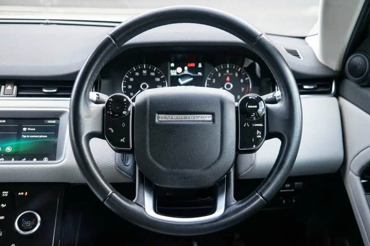 2019-land-rover-range-rover-evoque-20-p250-s-big-9