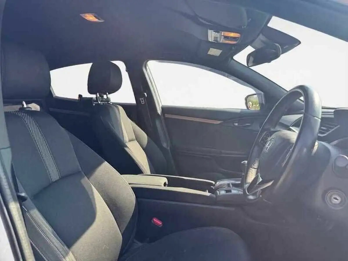 2019-honda-civic-10-vtec-turbo-sr-hatchback-5d-big-3