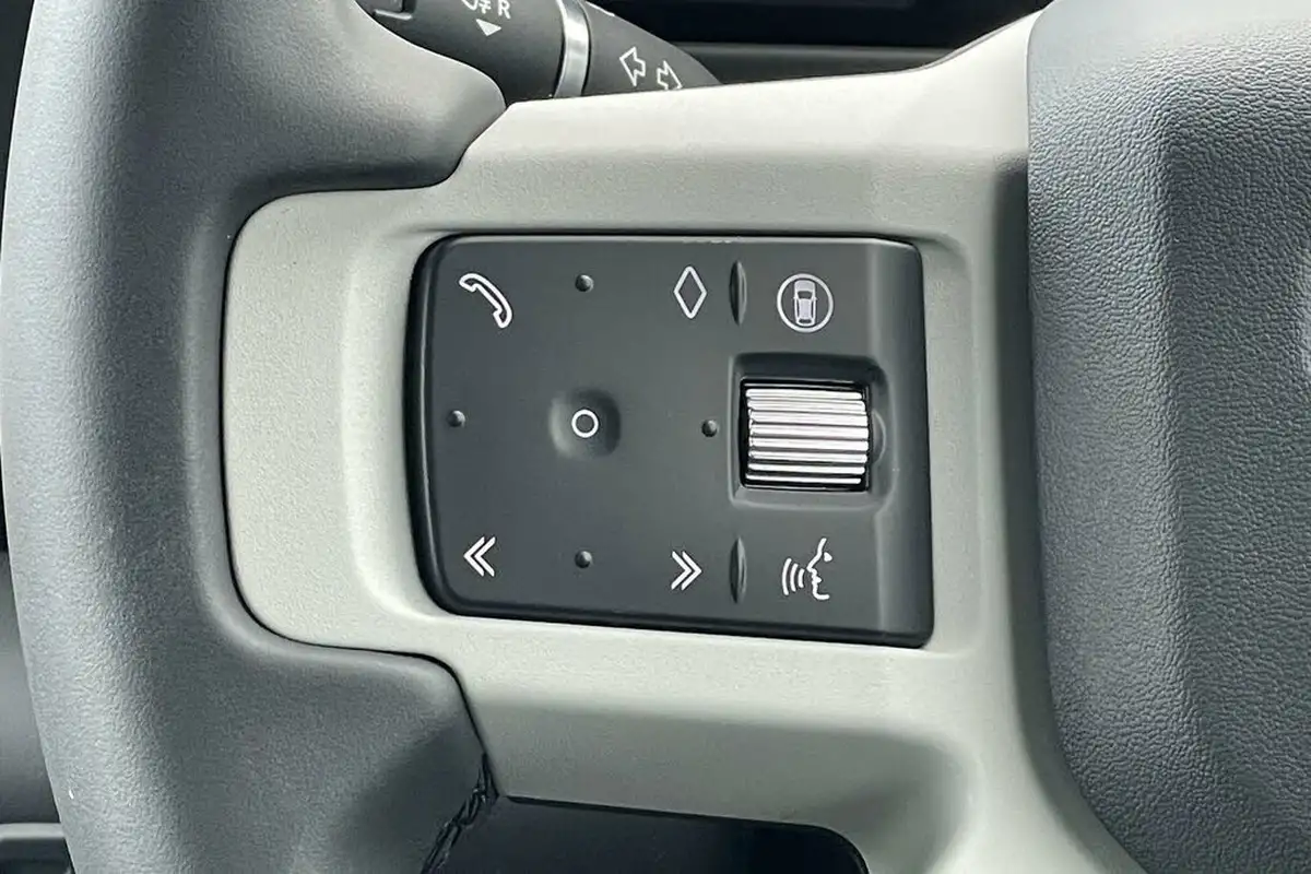 2024-land-rover-110-defender-30-d250-x-dynamic-se-2997cc-big-24