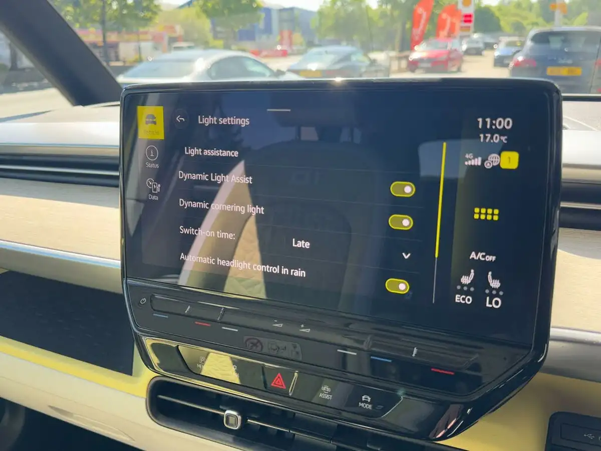 2023-volkswagen-idbuzz-e-style-standard-big-47