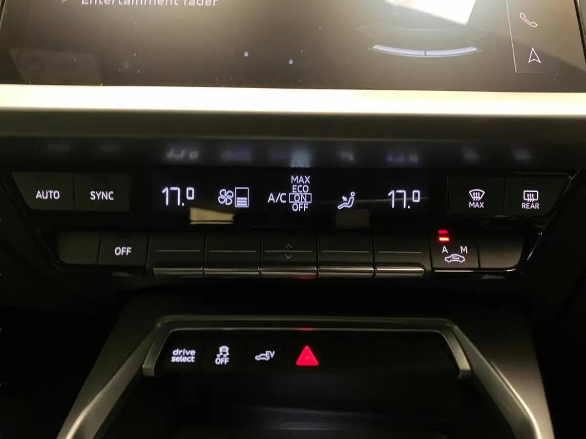2021-audi-a3-14-40-tfsi-e-s-line-big-25
