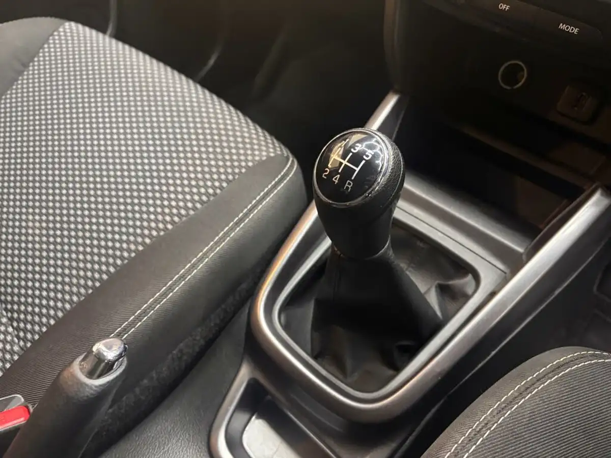 2018-suzuki-vitara-10-boosterjet-sz-t-big-15