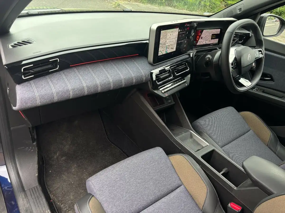 2025-renault-r5-e-tech-e-tech-techno-150ps-52kwh-comfort-big-9