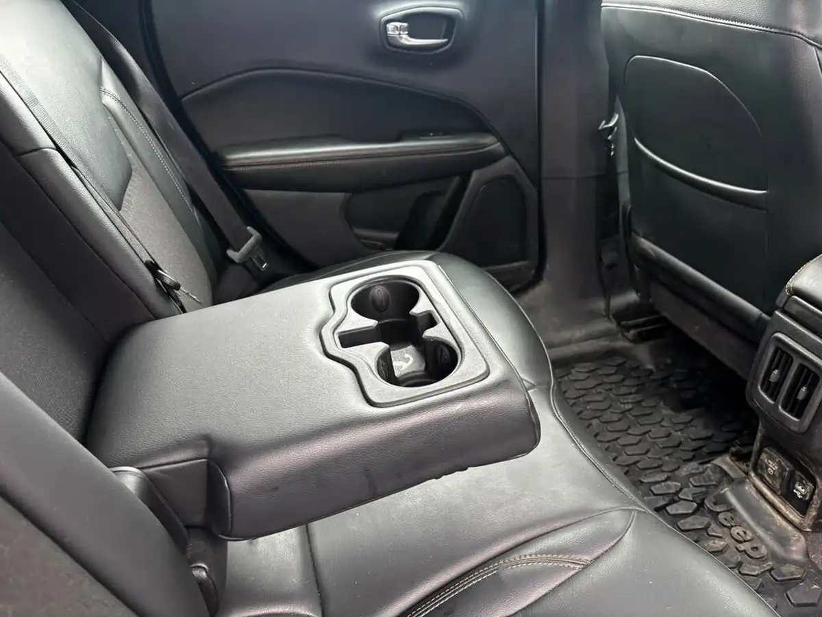 2019-jeep-compass-14-multiair-ii-longitude-big-13