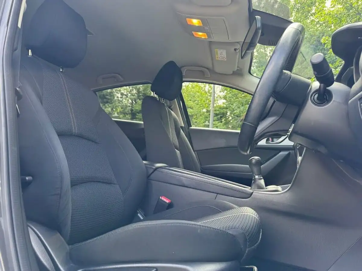 2017-mazda-mazda3-15td-se-l-nav-hatchback-5d-big-34