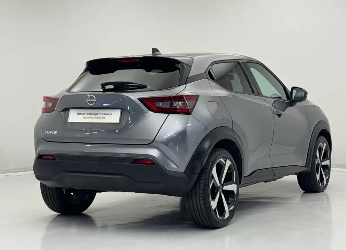 2024-nissan-juke-10-dig-t-tekna-big-6