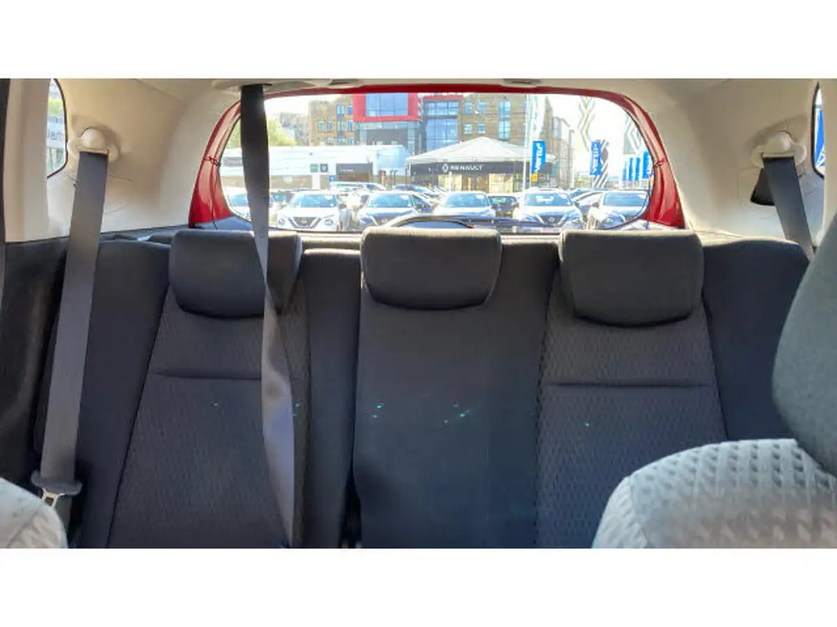 2020-honda-jazz-13-i-vtec-ex-navi-cvt-big-14