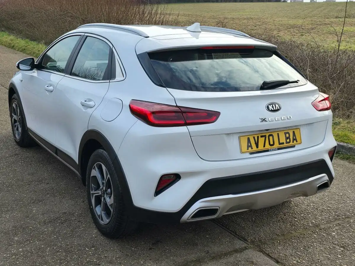 2020-kia-xceed-10-t-gdi-2-big-24
