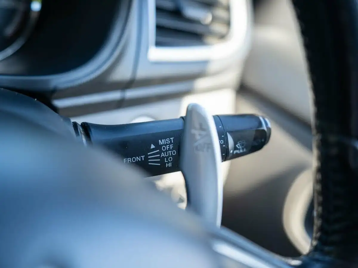 2019-mitsubishi-l200-24di-d-challenger-auto-big-26