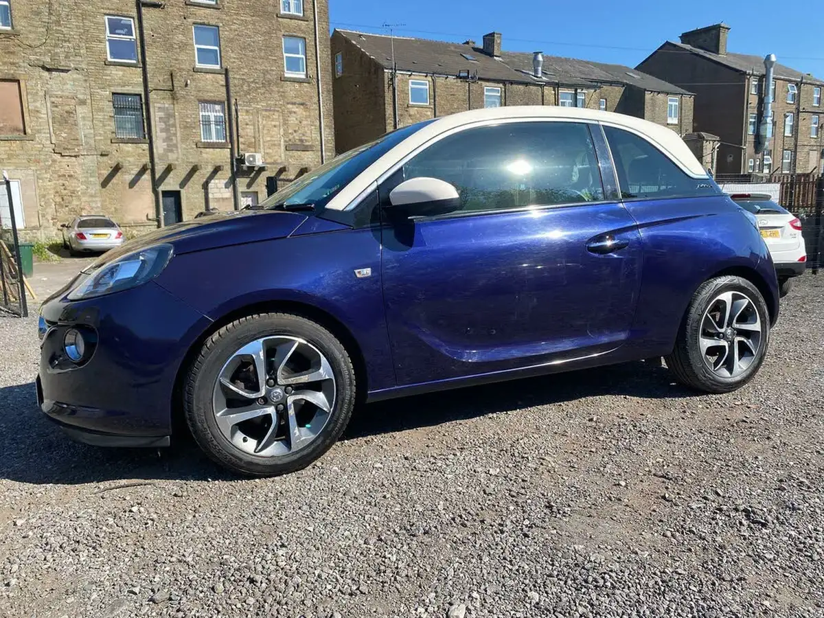 2014-vauxhall-adam-12-jam-big-12