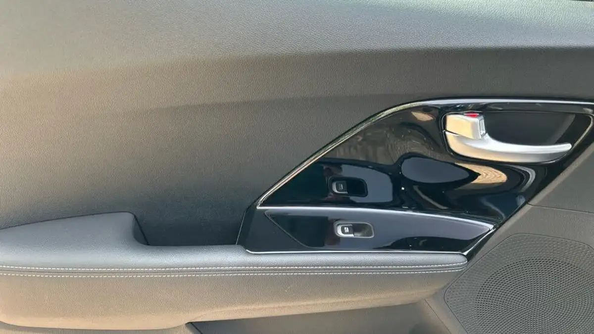 2021-kia-niro-16-gdi-3-big-11