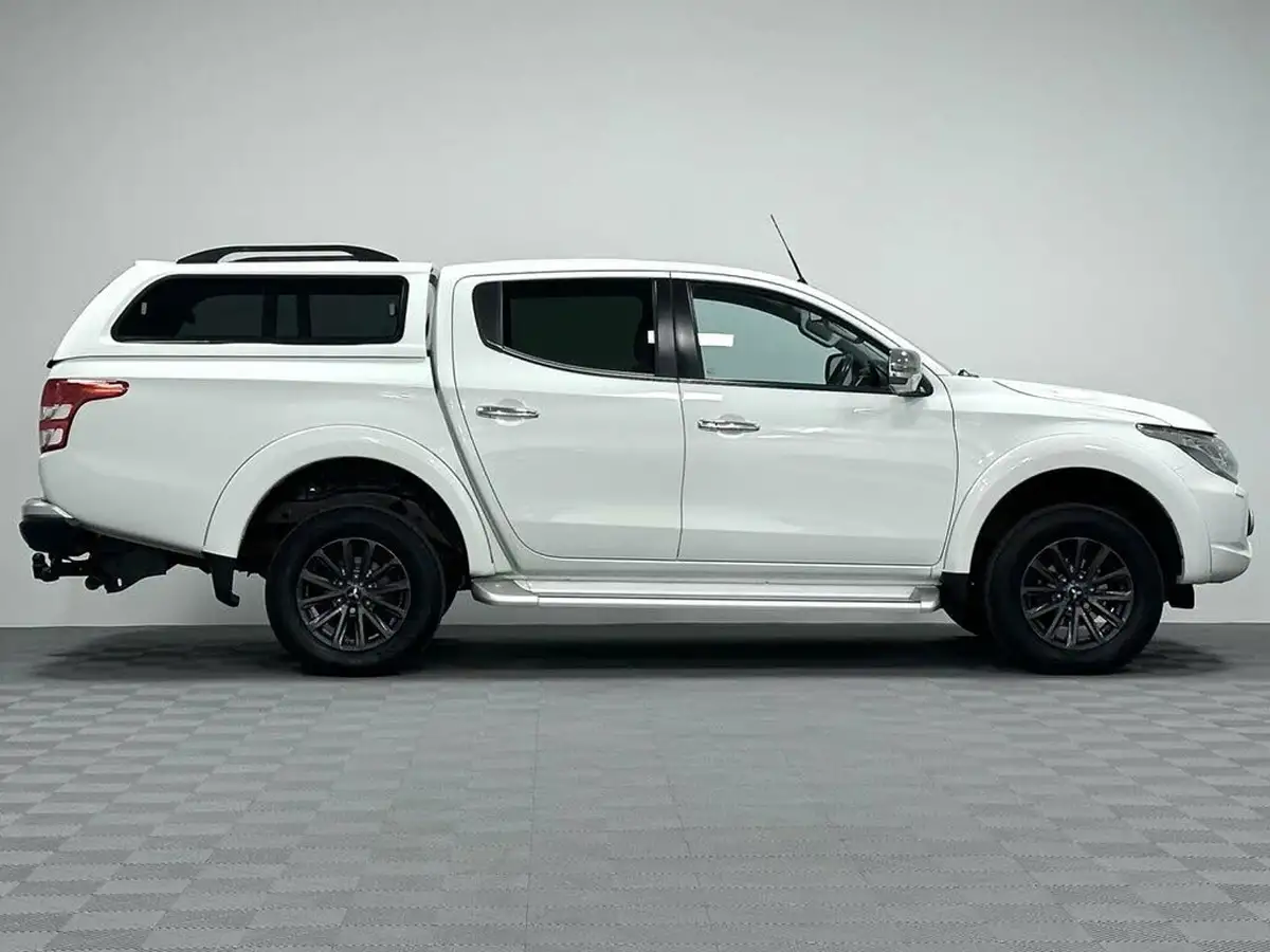 2018-mitsubishi-l200-24di-d-warrior-eu6-big-7