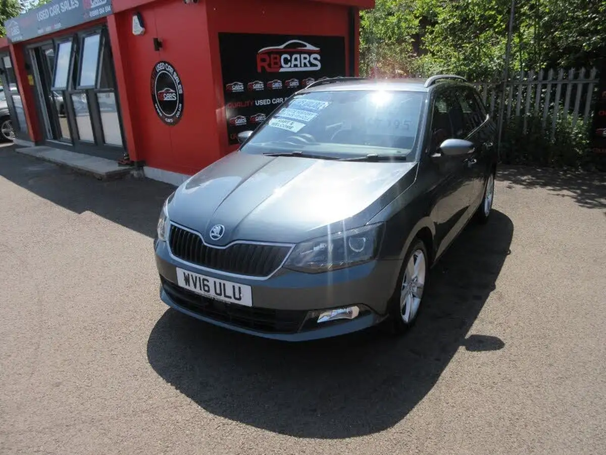 2016-skoda-fabia-12-tsi-se-l-109ps-estate-big-2