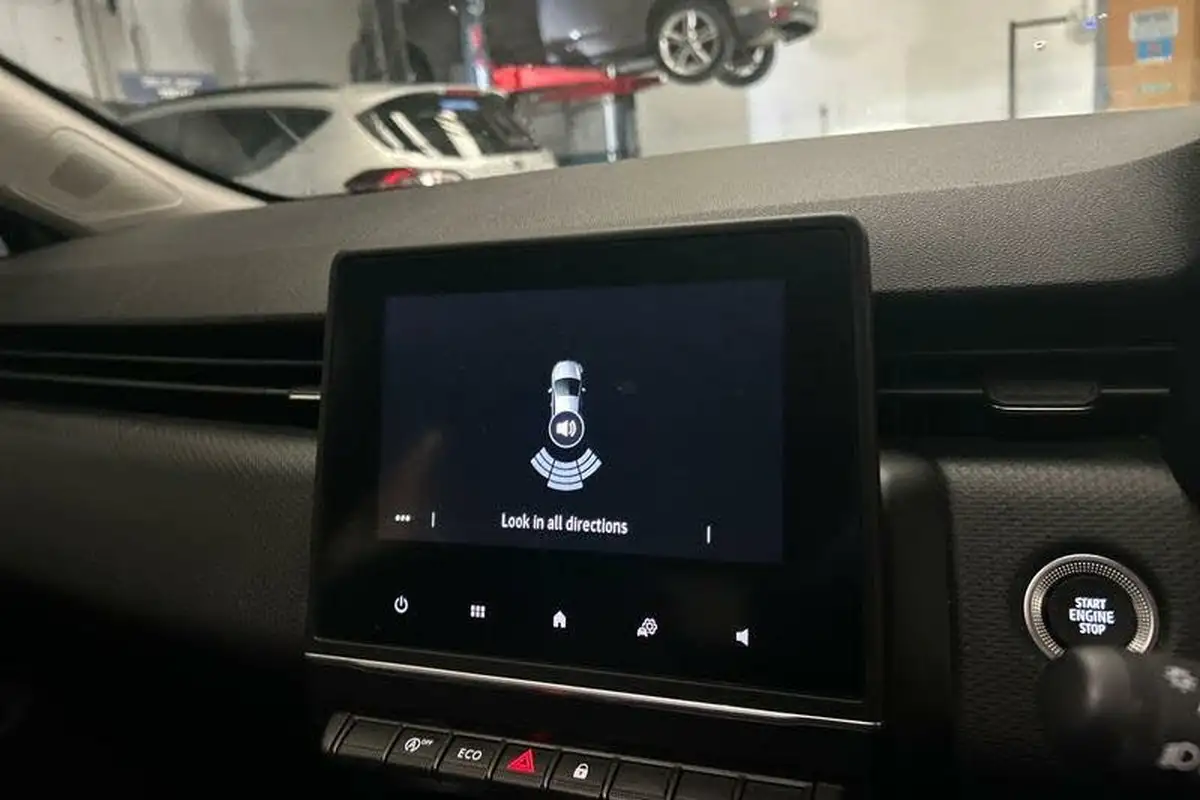 2022-renault-clio-10-tce-evolution-big-26